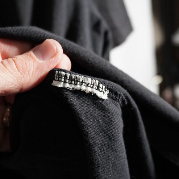 Nike Black Short Sleeve Tee with Vibrant Skateboarding Design - Picture 4 of 6